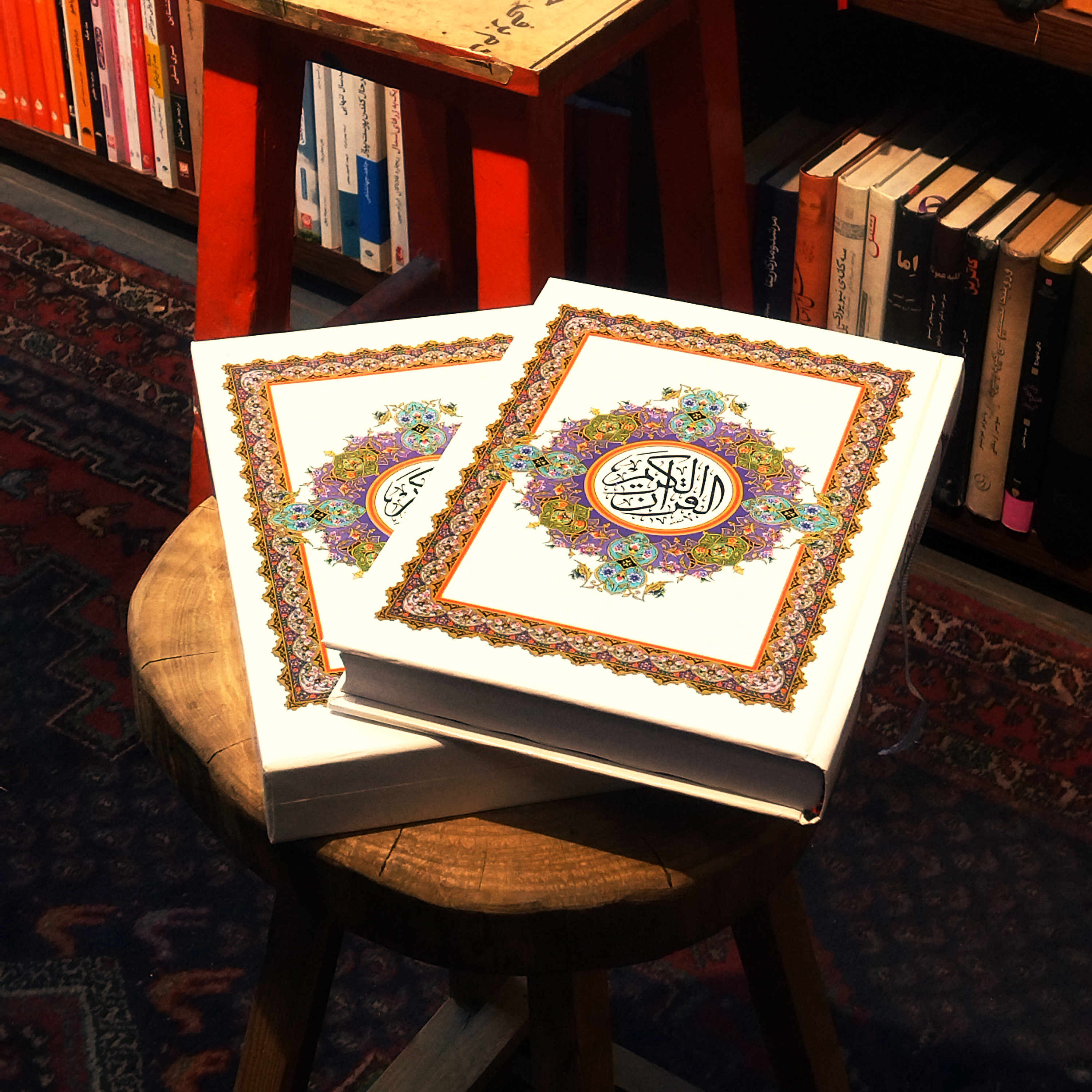 کتاب قرآن کریم قابدار گالینگور رنگ جلد سفید